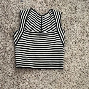 L’agence stripe black and tan. Size 4.